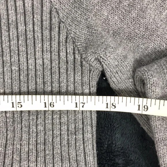 Sweater - Picture 5 of 5